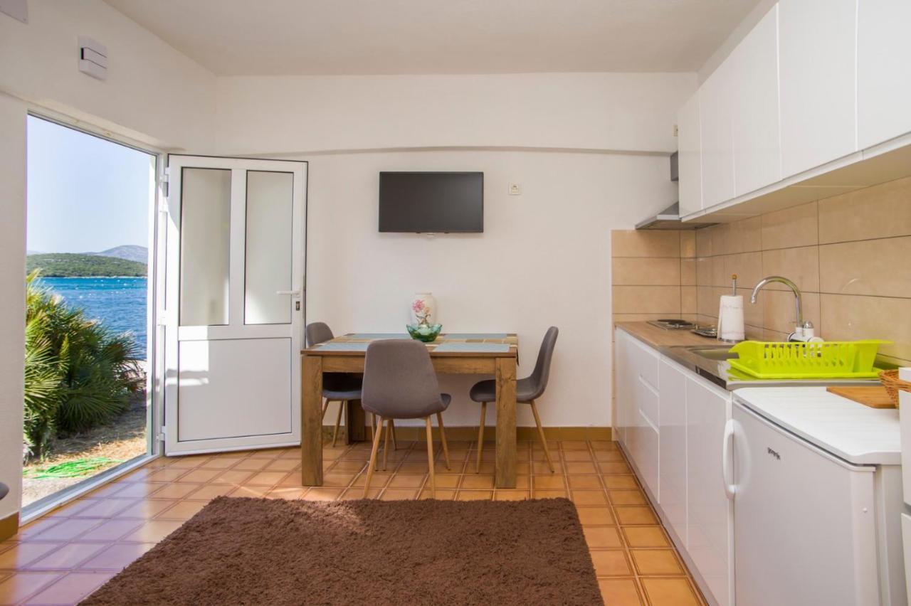 Apartman PASCAL Janjina Bagian luar foto