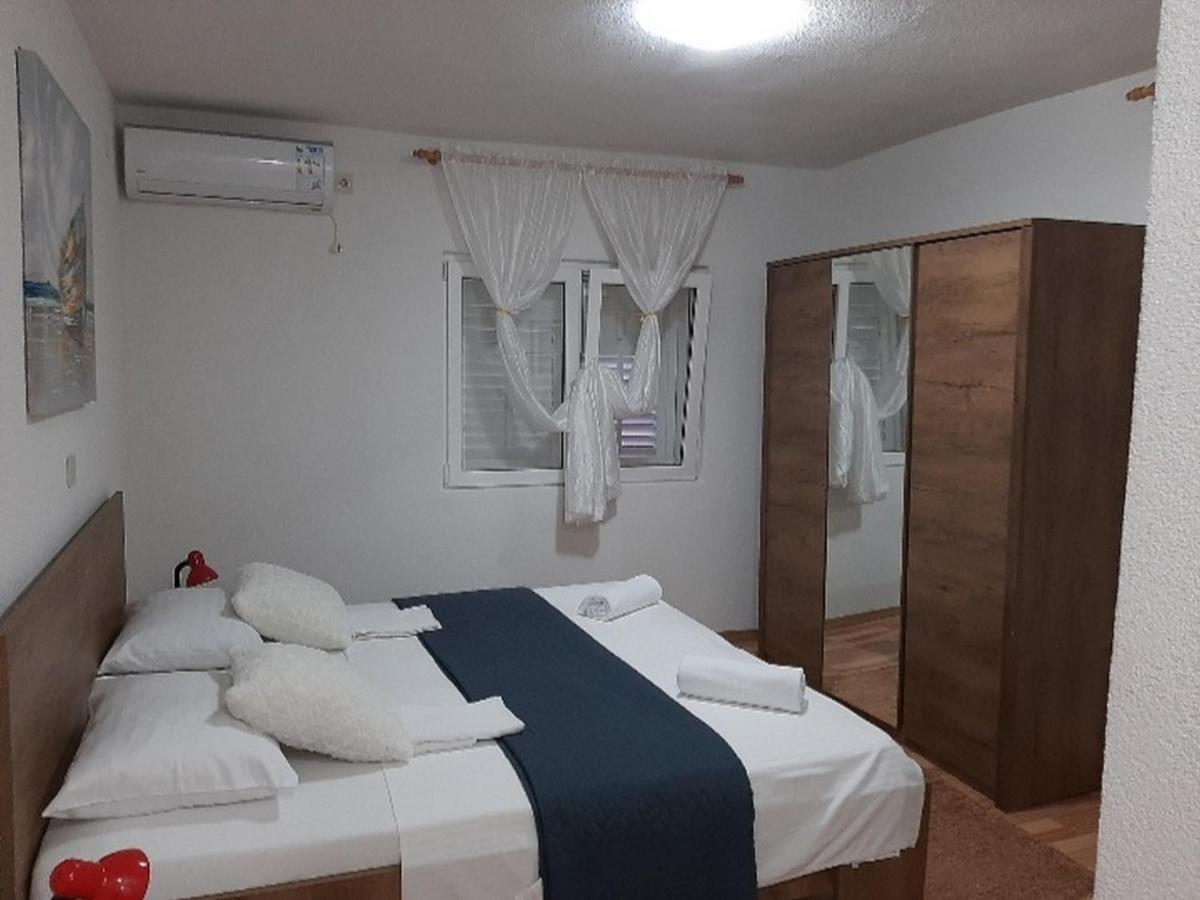 Apartman PASCAL Janjina Bagian luar foto